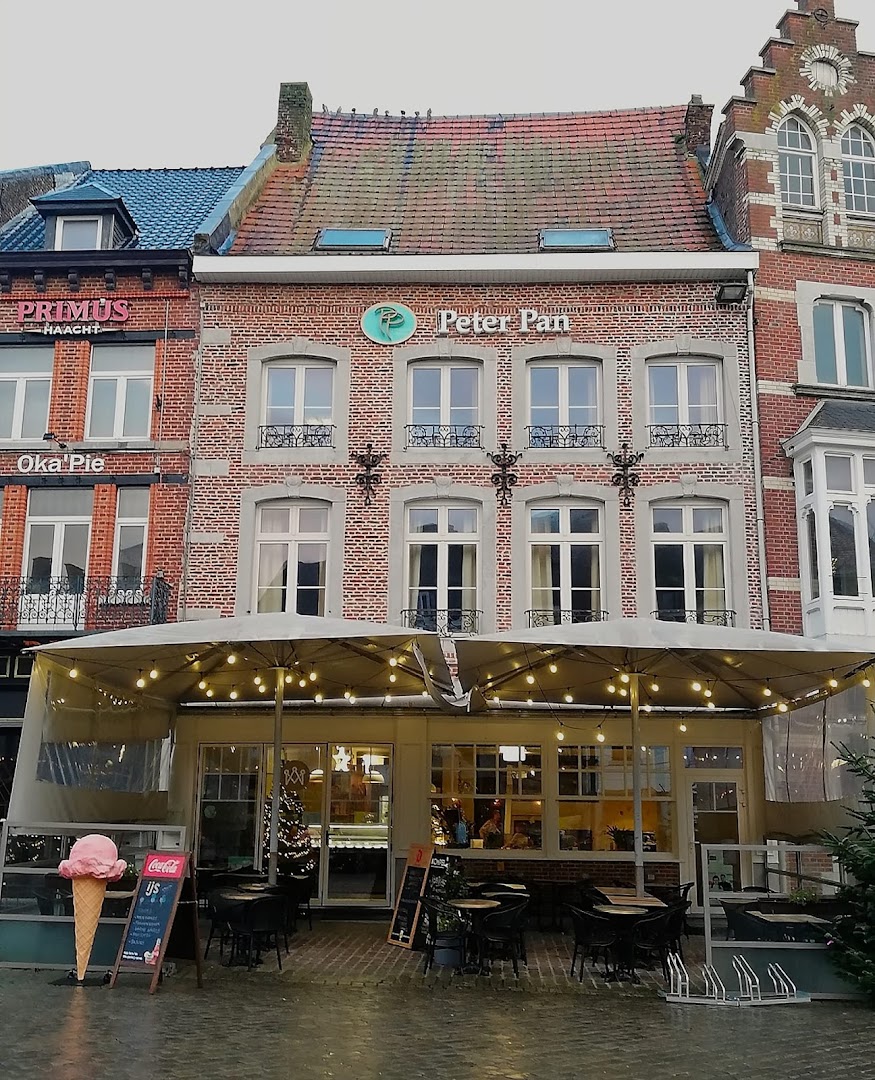 Peter Pan IJssalon en Patisserie · Foto’s 8